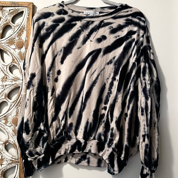 Young Fabulous & Broke Tie Dye Sweatshirt Size M Blue Cream EUC - Picture 9 of 14